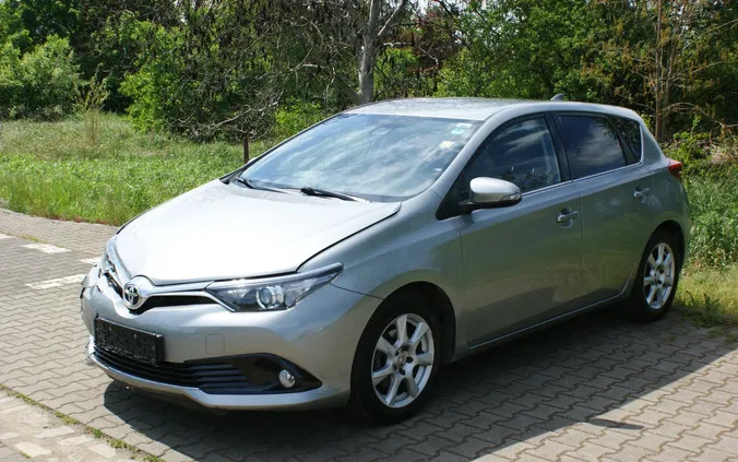 toyota auris wrocław Toyota Auris cena 28300 przebieg: 95000, rok produkcji 2015 z Wrocław